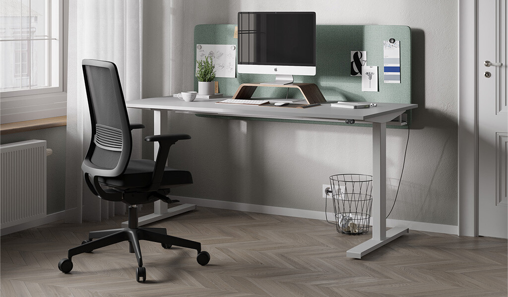 yükseklik ayarlı masa