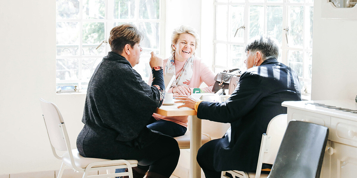 ofiste arkadaşlık ilişkileri