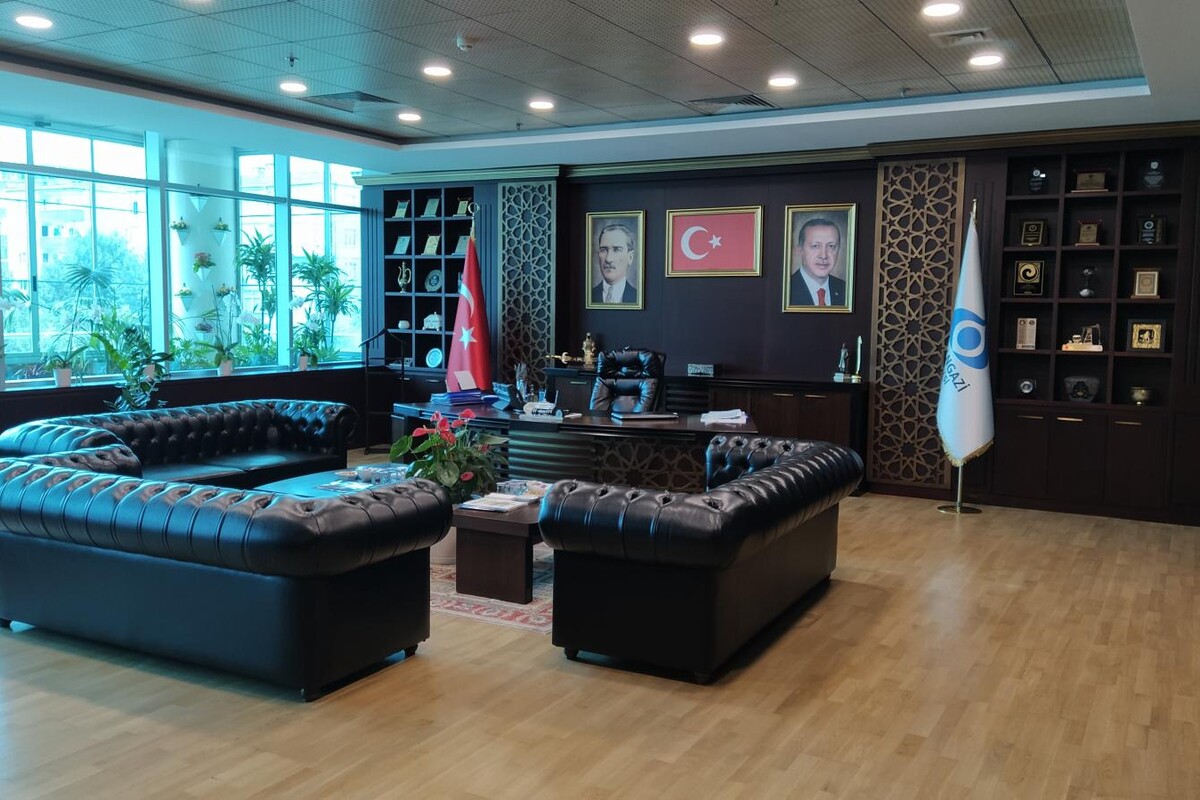 TC Sultangazi Belediyesi Başkanlık Odası