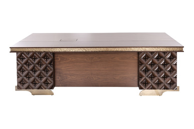 vivanta işlemeli makam masası