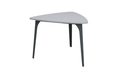 caliber üçgen tablalı modern toplantı masası