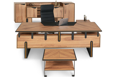 fante şık metal detaylı yönetici takımı